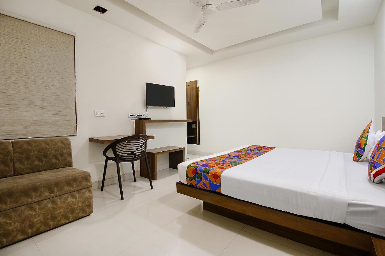 Fabexpress Comfort Stay I Samarda Kaliāsot Dış mekan fotoğraf